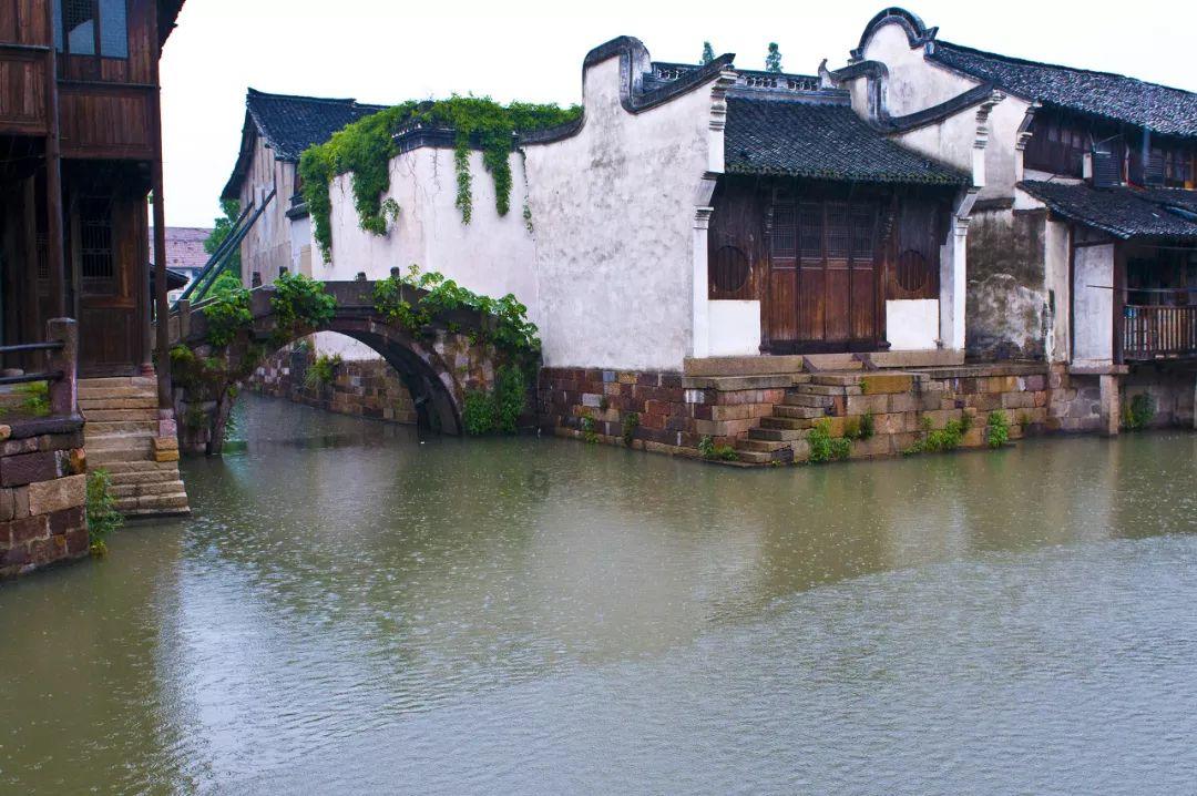 耳聋有哪些危害，怎么治疗呢？游戏画面